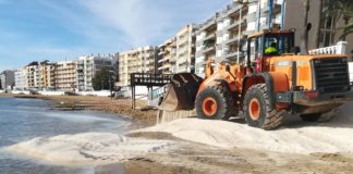 Costas working to save Torrevieja’s Los Locos beach