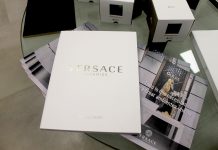 VERSACE CERAMICS REÚNE A 100 PROFESIONALES DE LA PROVINCIA CON SU EXPOSICIÓN EN ELCHE Versace Elche