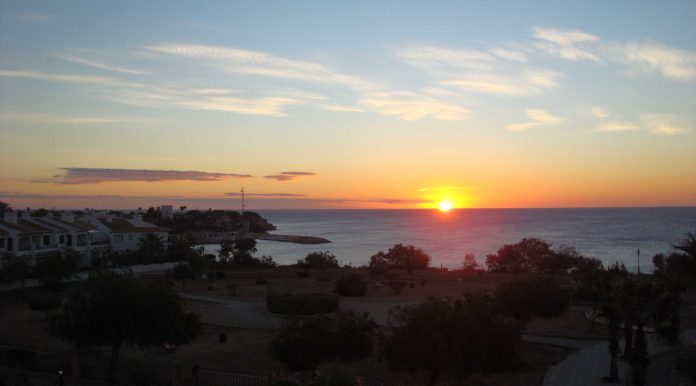 Zonsopgang bij Aguamarina La Regia