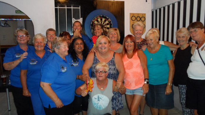 Wilde katten en vriendelijke temperaturen