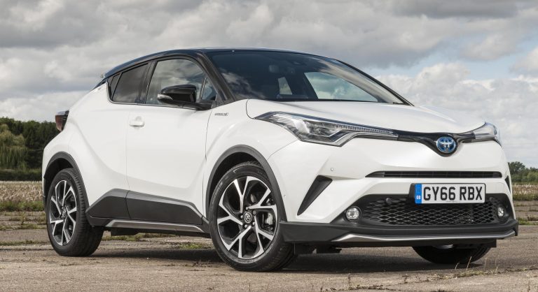 Parkers.co.uk Awards Toyota C-Hr New Car of The Year 2018
