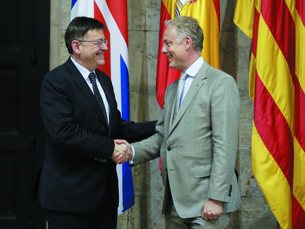 Ximo Puig, President of the Valencian Community, together with Ambassador Simon Manley