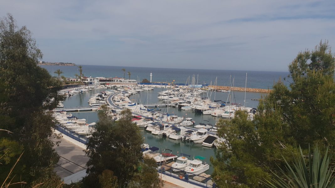 Campoamor Marina is one of the leisure ports to receive the distincion