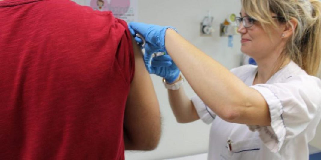 Torrevieja Health rolls out flu vaccine across region