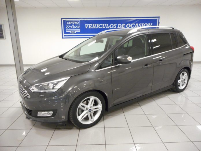 Coche en venta: Ford CMax Grand Diesel Manual 2017 (000002)