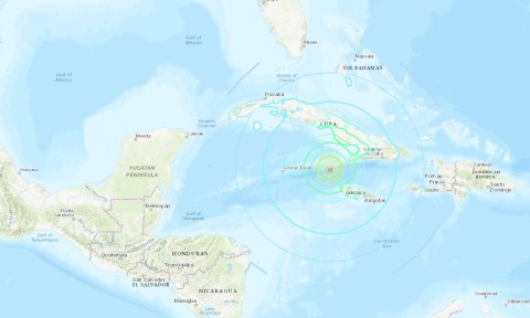 Earthquake of 7.7 hits The Bahamas, Cayman Islands, Jamaica, Haiti, Honduras, and Cuba