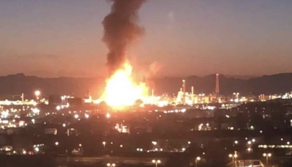 One dead and eight injured in chemical plant explosion in Tarragona