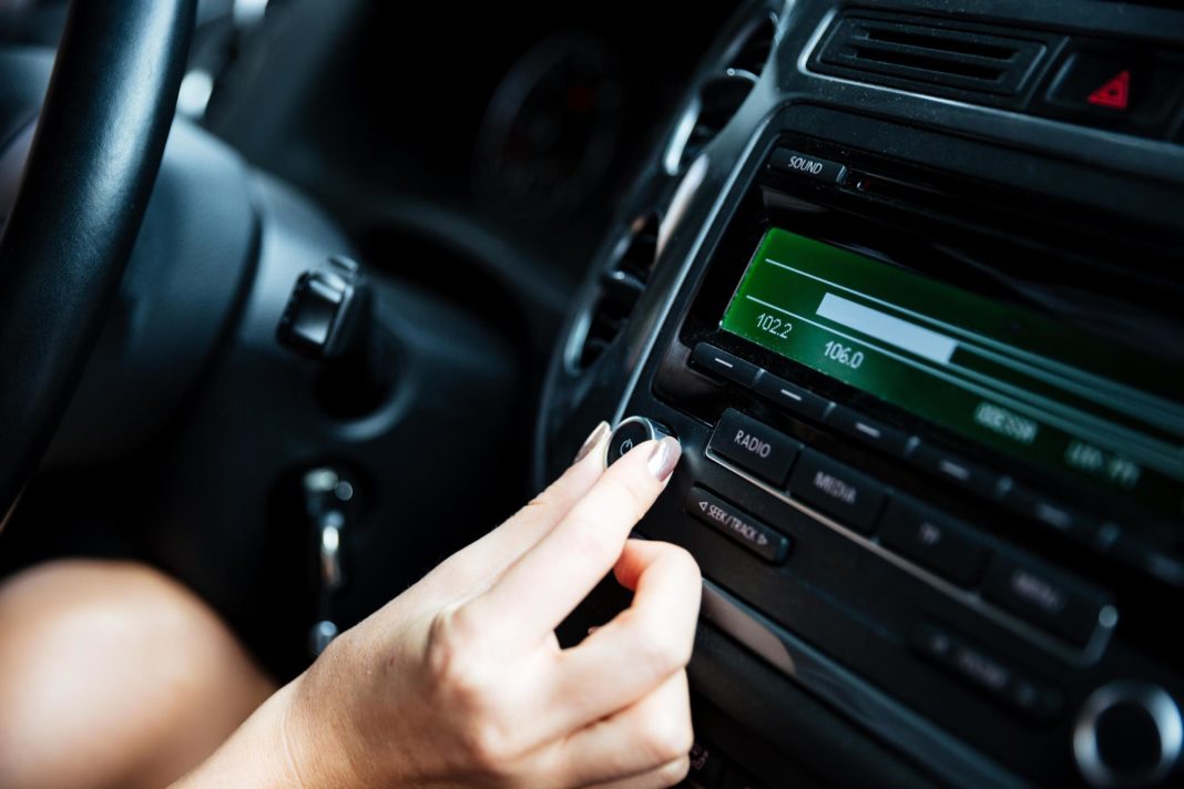 In-car conversations made easier with new technology