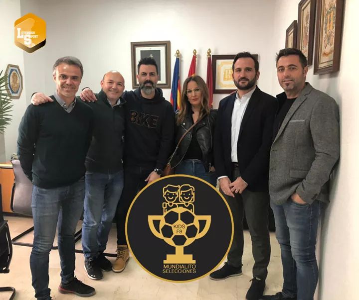 The Legends Sport team met with the Mayor and Councillor for Sports of Callosa de Segura