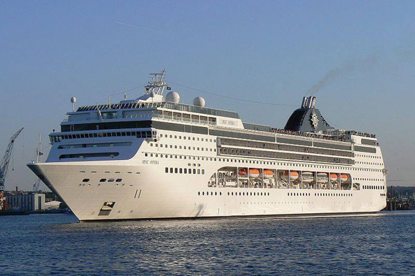 The Italian cruise liner, the MSC Opera, is scheduled to dock in Cartagena on Wednesday 18th with 3000 Italian passengers on board
