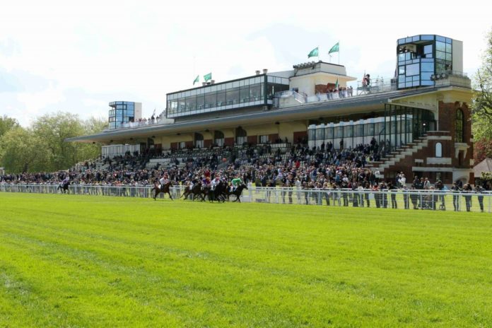Hippodrome-de-Deauville-1024x683