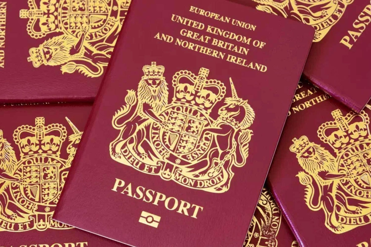 BACKLOG OF OVER 400 000 UK PASSPORTS The Leader   UP Passport Backlog 