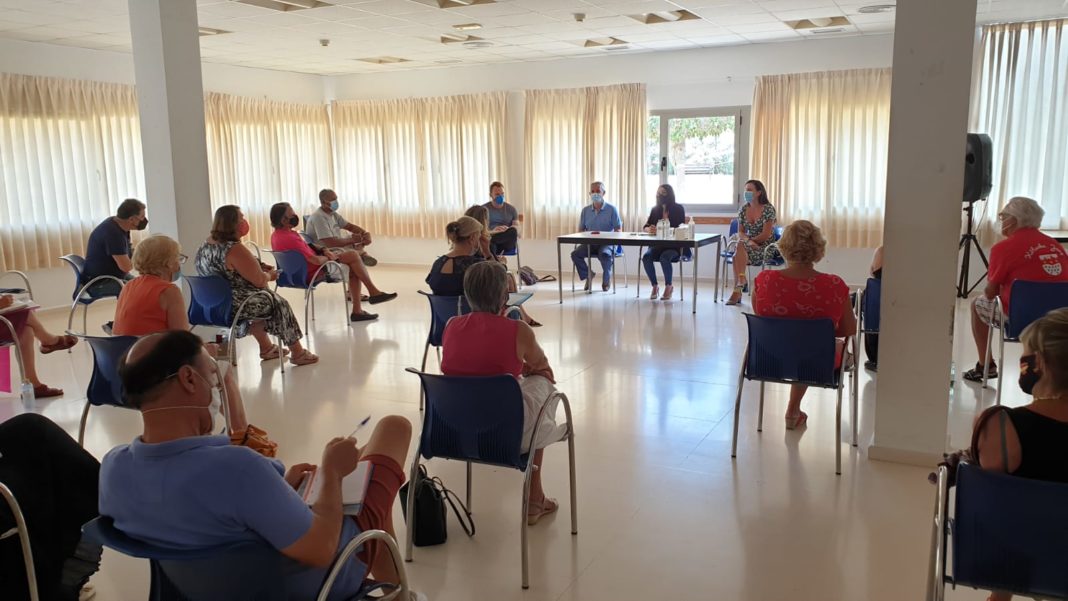 New Orihuela councillor introduces herself to the coast