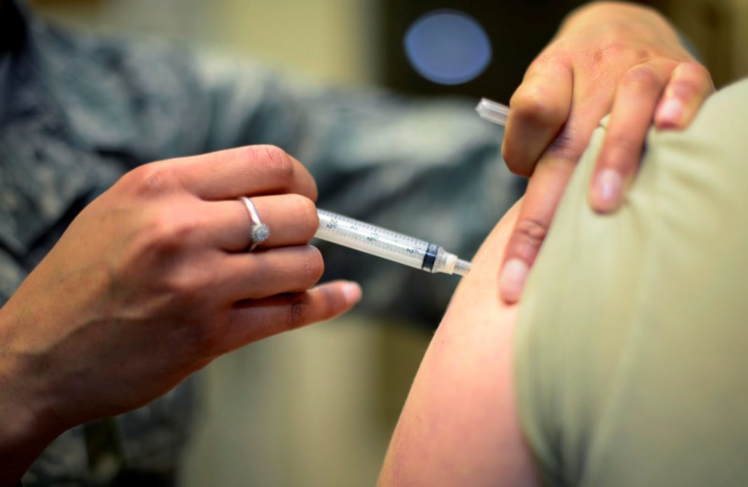 The European Union prepares to vaccinate its 450 million citizens