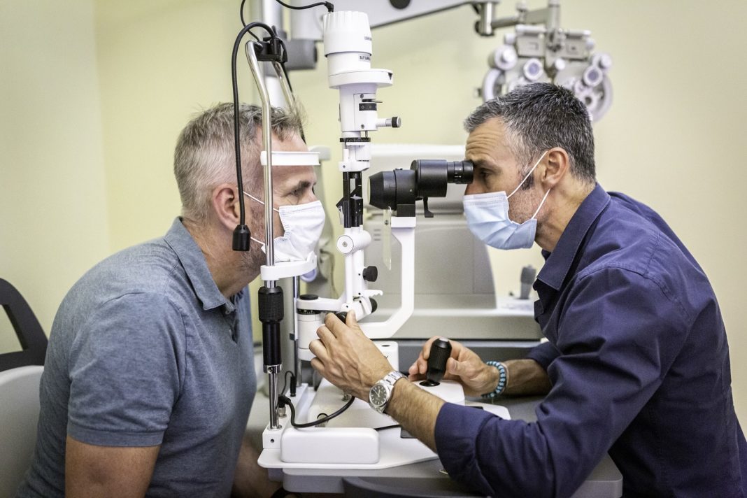 Prueba visual 1 What your eyes can reveal about your health