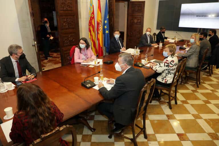 The Inter-Departmental Committee of the Generalitat for Prevention and Action against covid-19 met this Thursday