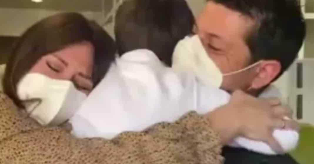 La lucha de dos años de un niño para superar la leucemia