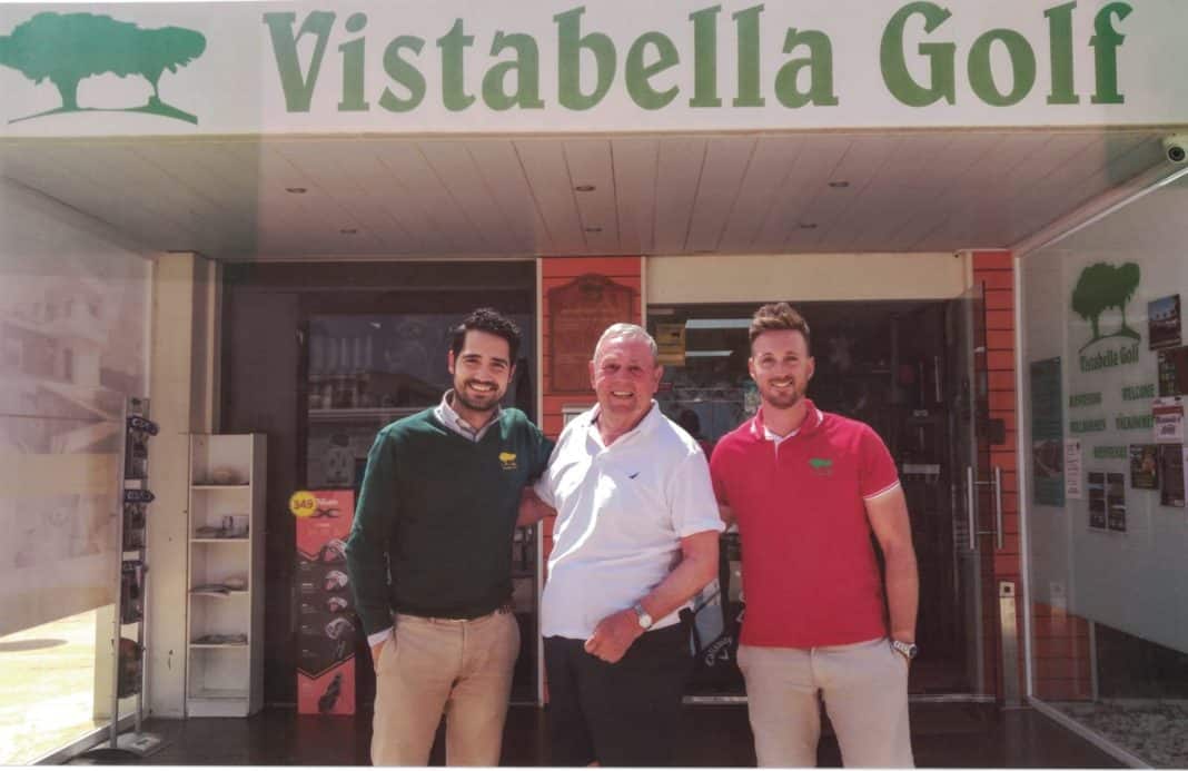Vistabella Golf Director Joaquín Rocamora, Ian St John and Marshall Benjamín Fructuoso. Photo: courtesy Vistabella Golf.