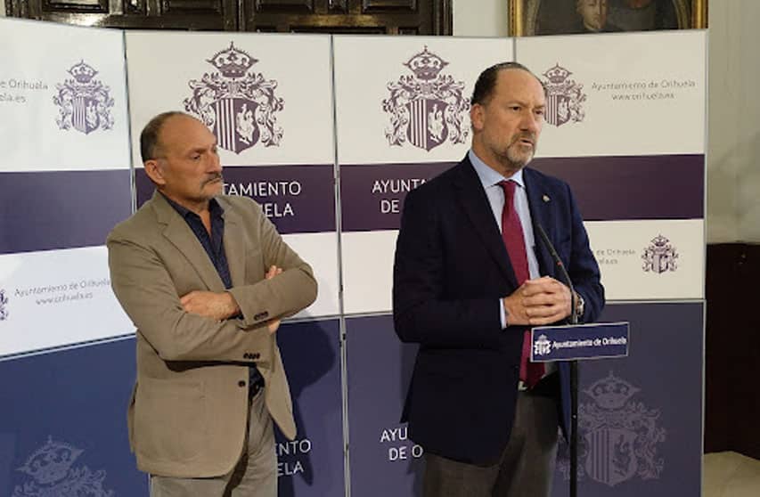 Mayor Bascuñana and the councillor Rafael Almagro,