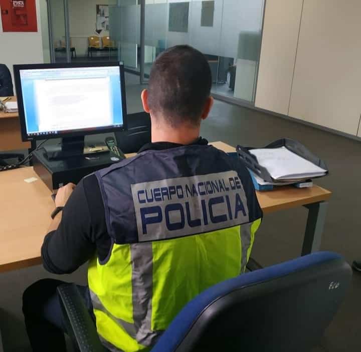 Economic Crime Group of Alicante Judicial Police Brigade tracked online bank transactions.