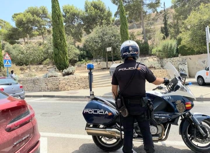 National Police arrested man wanted by SIX Courts in Benidorm and Alicante