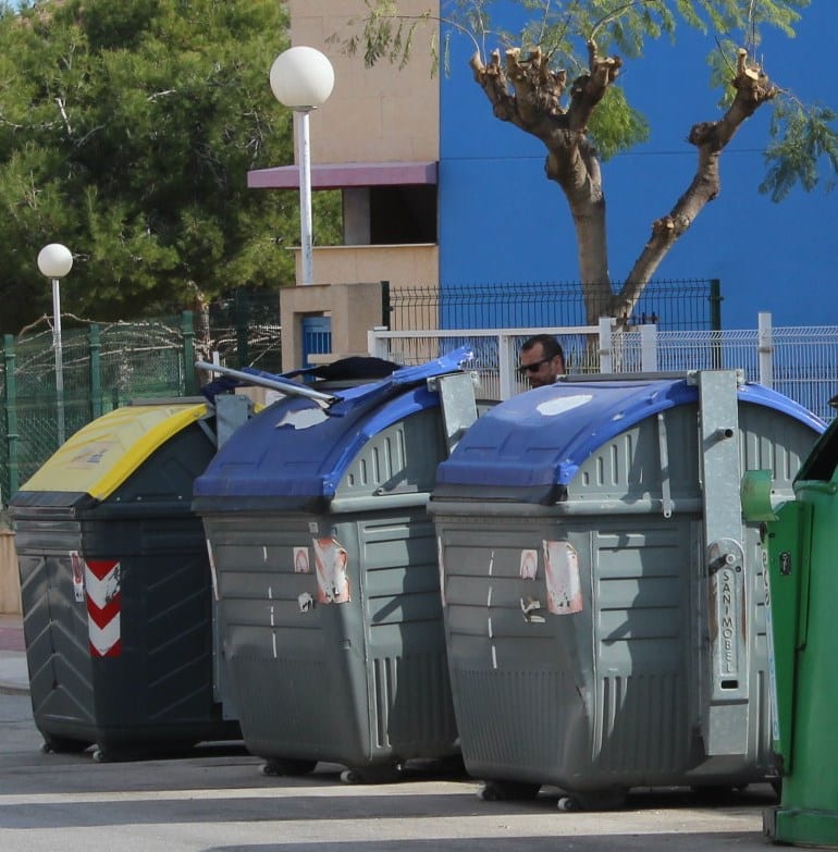 Orihuela plans to invest 20 million in upgrading waste collection