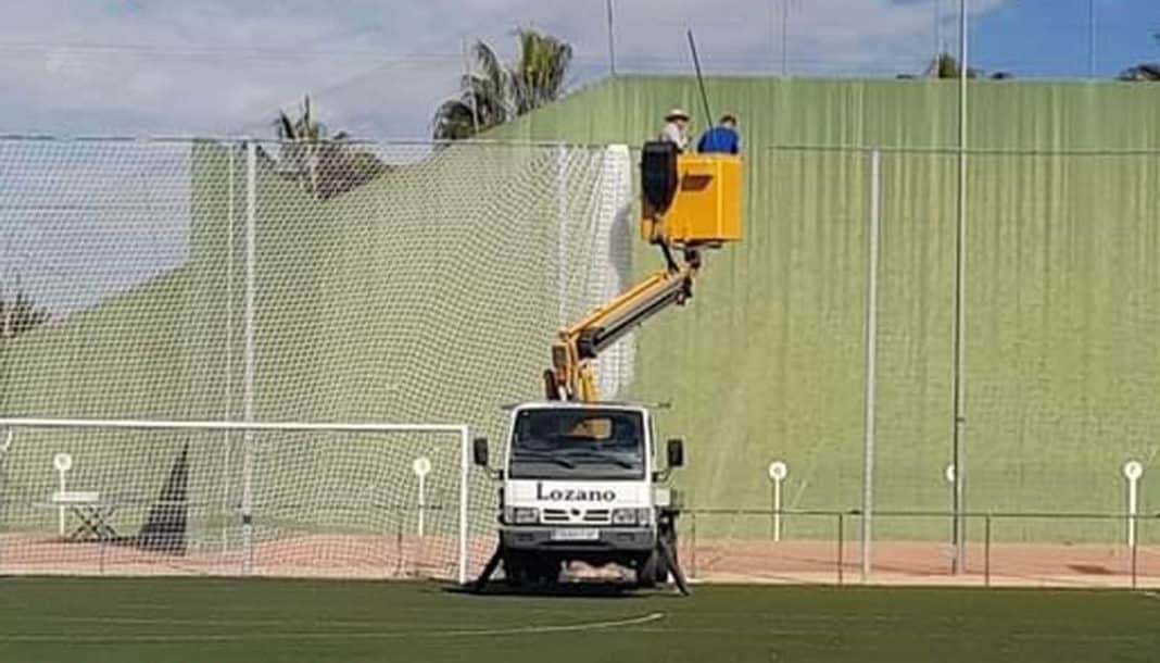 Protective nets replaced at Los Montesinos stadium