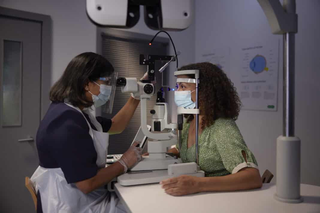 The importance of optometrists in protecting sight and ensuring eyes are healthy