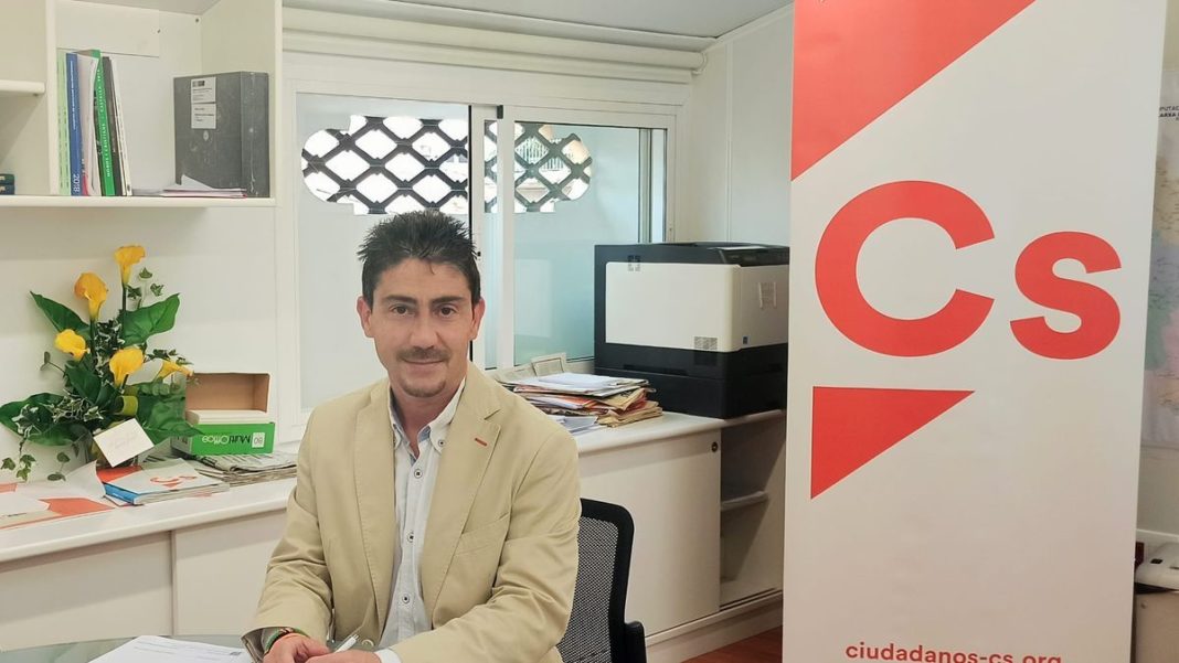 Jesús Gimeno, the regional head of Institutional Action within Ciudadanos has resigned