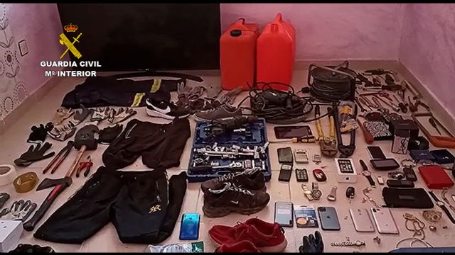 Eleven youths arrested for 60 robberies in Vega Baja and Campo de Cartagena
