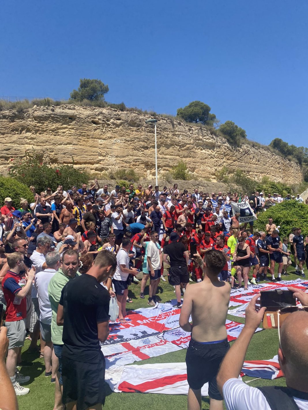 500 PNE fans at Campoamor in Getafe friendly as temperatures hit 34 degrees!