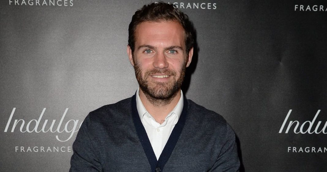 Elche CF pursue the signing of former Chelsea and Man Utd star Juan Mata