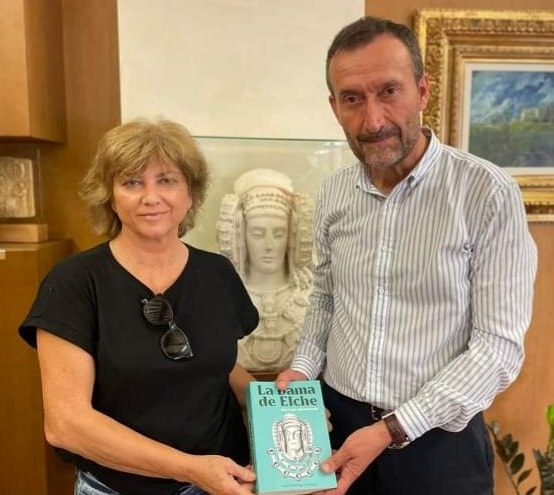New book tells story of Lady of Elche