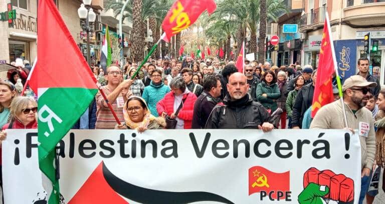 Thousands took to the streets for the demonstration in Alicante