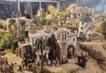 Tented Nativity Debuts in Pilar de la Horadada Pilar de la Horadada has kicked off its festive season by lighting the Christmas lights and unveiling a new municipal nativity scene outside the Town Hall