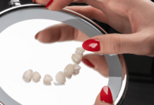 Varför tandläkare bör överväga fortsatt utbildning för förbättrade färdigheter Becoming a dentist isn’t easy–it takes years of studying to be able to become competent.