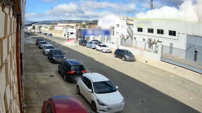 The explosion occurred on November 27, 2024, inside a factory, instantly killing two workers. A third succumbed to his injuries shortly after, despite resuscitation efforts.