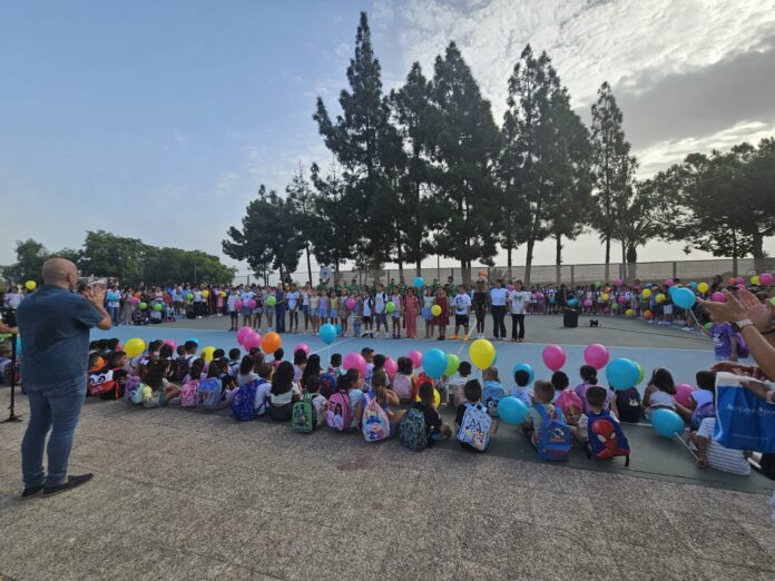 Найамбітнішим проєктом є майбутній капітальний ремонт Муніципального дитячого садка вартістю 907,000 ​​680,000 євро, який фінансується спільно Провінційною радою Аліканте (227,000 XNUMX євро) та міською радою (XNUMX XNUMX євро).