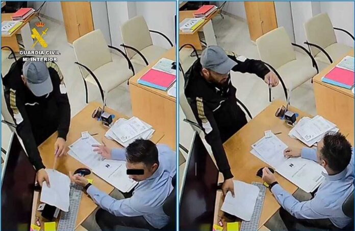 W sumie grupa jest powiązana z 60 przestępstwami popełnionymi w 16 prowincjach, w tym 54 kradzieżami, dwoma brutalnymi rozbojami, dwoma przypadkami oszustw, jednym przypadkiem paserstwa dóbr skradzionych i jednym przestępstwem przynależności do organizacji przestępczej.