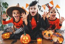 Spannende mix van traditie, creativiteit en gemeenschapszin terwijl Orihuela en Torrevieja zich voorbereiden op het vieren van Halloween Halloween in de regio Vega Baja in Spanje brengt een opwindende mix van traditie, creativiteit en gemeenschapszin met zich mee, vooral in de steden Torrevieja en Orihuela.