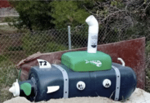 De katten van Murcia Blanca zijn in gevaar! Door straatkatten gebouwde opvangcentra werden door de autoriteiten vernietigd en verwijderd