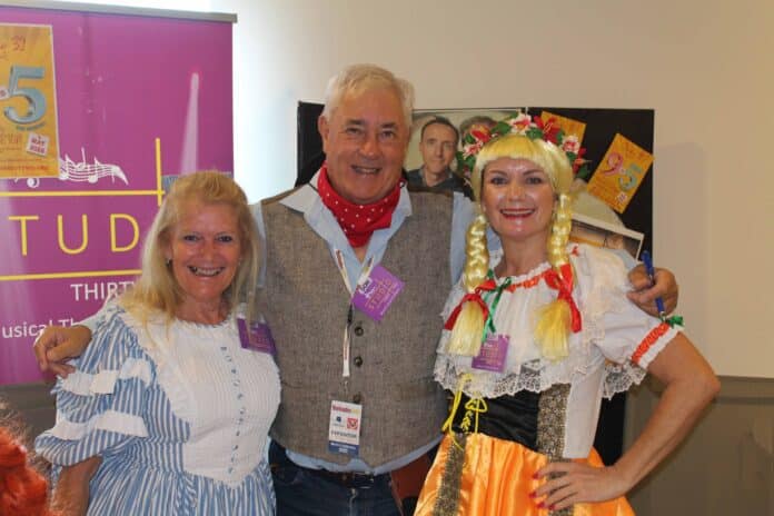 Cet événement de deux jours a été une fête dynamique, pleine d'énergie et de créativité, attirant des milliers de visiteurs et offrant d'innombrables occasions de se faire de nouveaux amis.