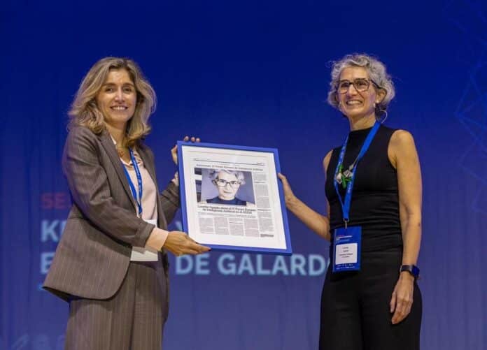 Su primer gran proyecto fue el vídeo de Beckham, en el que grabaron a nueve personas hablando en diferentes idiomas y transfirieron sus movimientos faciales al rostro de Beckham; un hito que demostró el potencial de la IA generativa para el bien social.