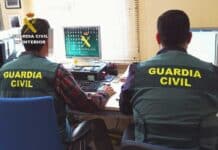 Guardia Civil Issues Online Shopping Safety Advice Ahead of Black Friday and Cyber Monday The Guardia Civil warns shoppers to stay vigilant against online scams during peak shopping events, offering practical advice on website verification, secure payments, device protection, and reporting channels.