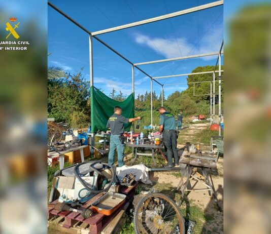 Illegal Workshop Found Just a Few Meters From the Lagunas de la Mata y Torrevieja Natural Park The Civil Guard has uncovered a clandestine vehicle repair workshop in Torrevieja that was operating without the required administrative authorization and was potentially causing environmental harm near a protected natural area