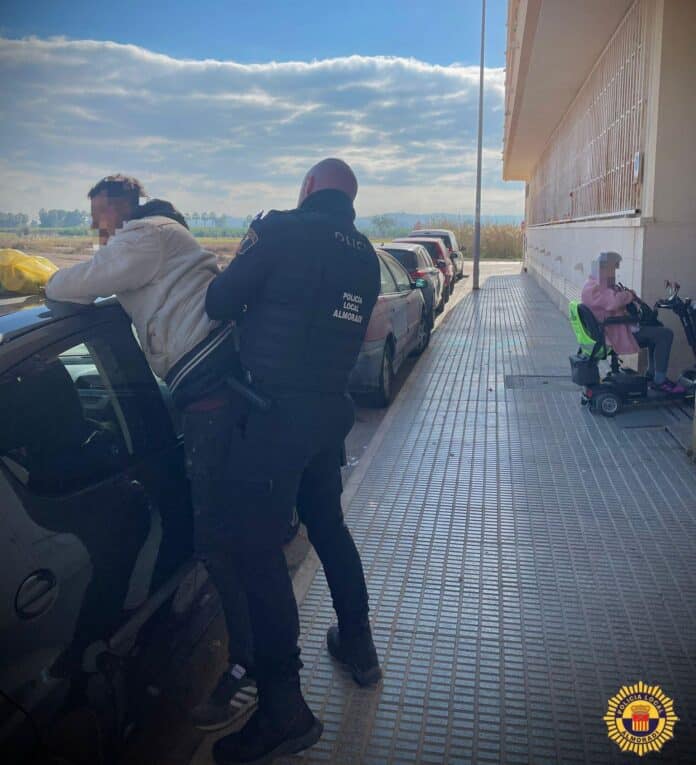 Sabino Rueda zauważył, że podobne jednostki operacyjne działają już w innych gminach prowincji Alicante i podobno przynoszą pozytywne rezultaty.