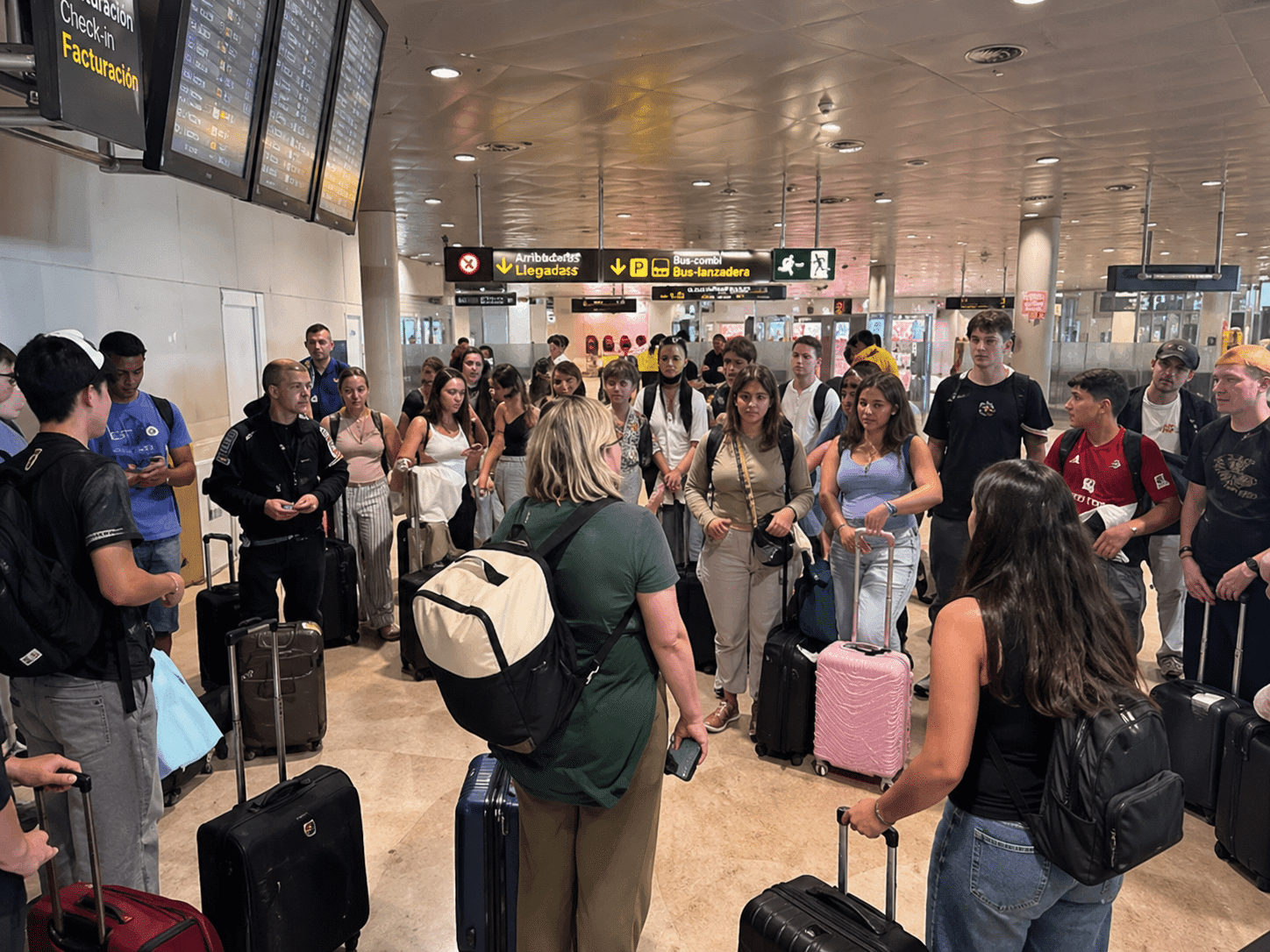 Alicante-Elche Airport to Introduce ‘Fast Track’ Service to Speed Up Check-In