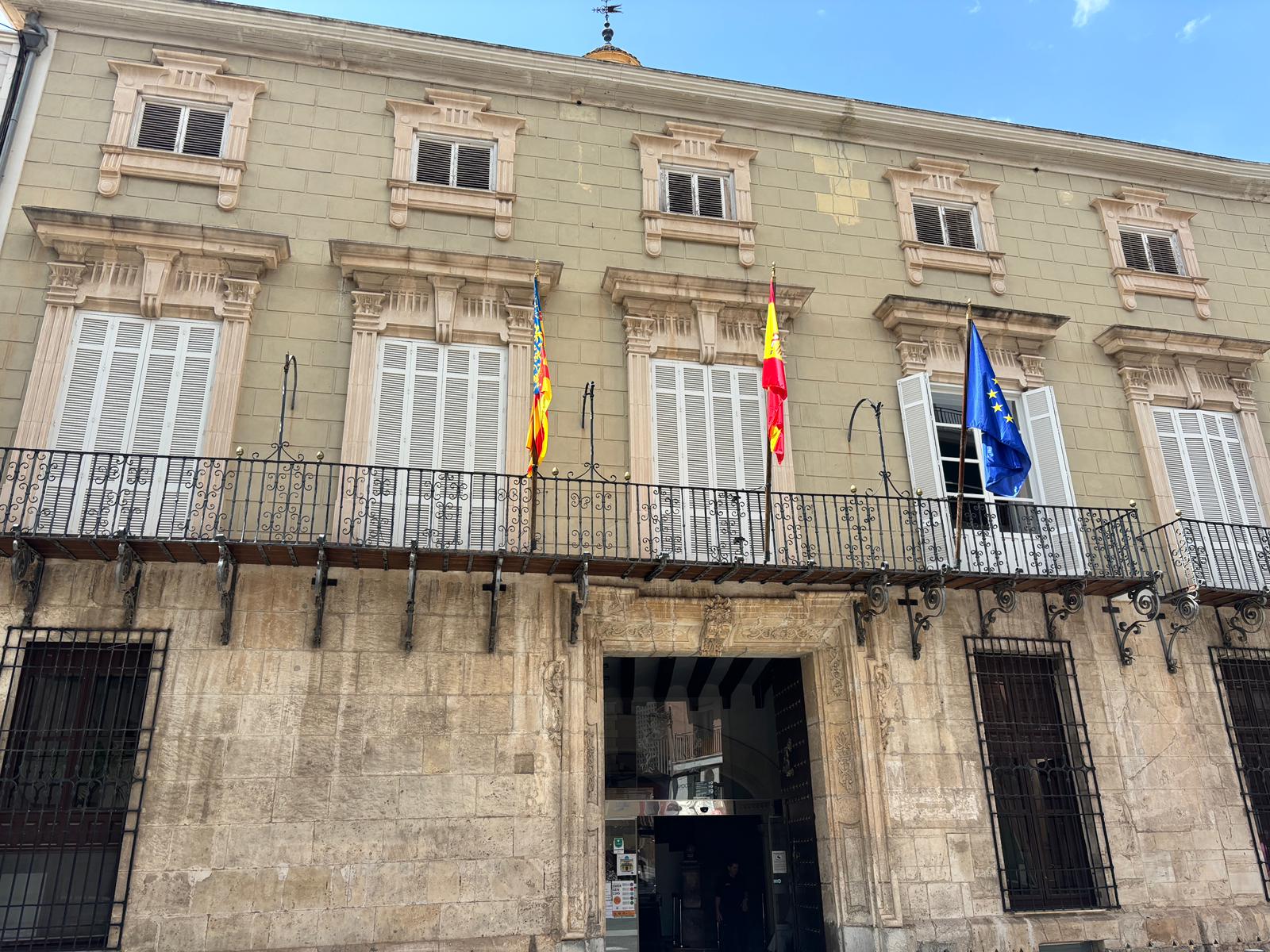 Orihuela City Council Tenders €21 Million Contract for Municipal Building Cleaning Services