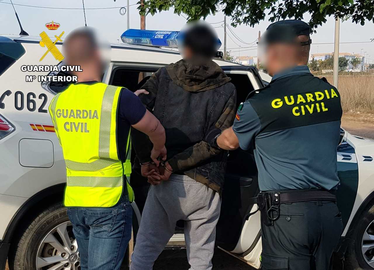 Civil Guard Solves 12 Property Crimes in Cabo de Palos and El Algar