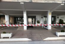 PP og Vox anklaget for å ha erstattet Campoamors ødelagte strandheis med en skyttelbuss til 25 000 euro Orihuelas sosialistiske bystyrerepresentant, Isidro Grao, har anklaget kommunestyret i PP-Vox for ikke å ha reparert heisen som gir tilgang til Barranco Rubio-stranden i Campoamor, til tross for at de lovet at den ville være i drift innen sommeren 2025.